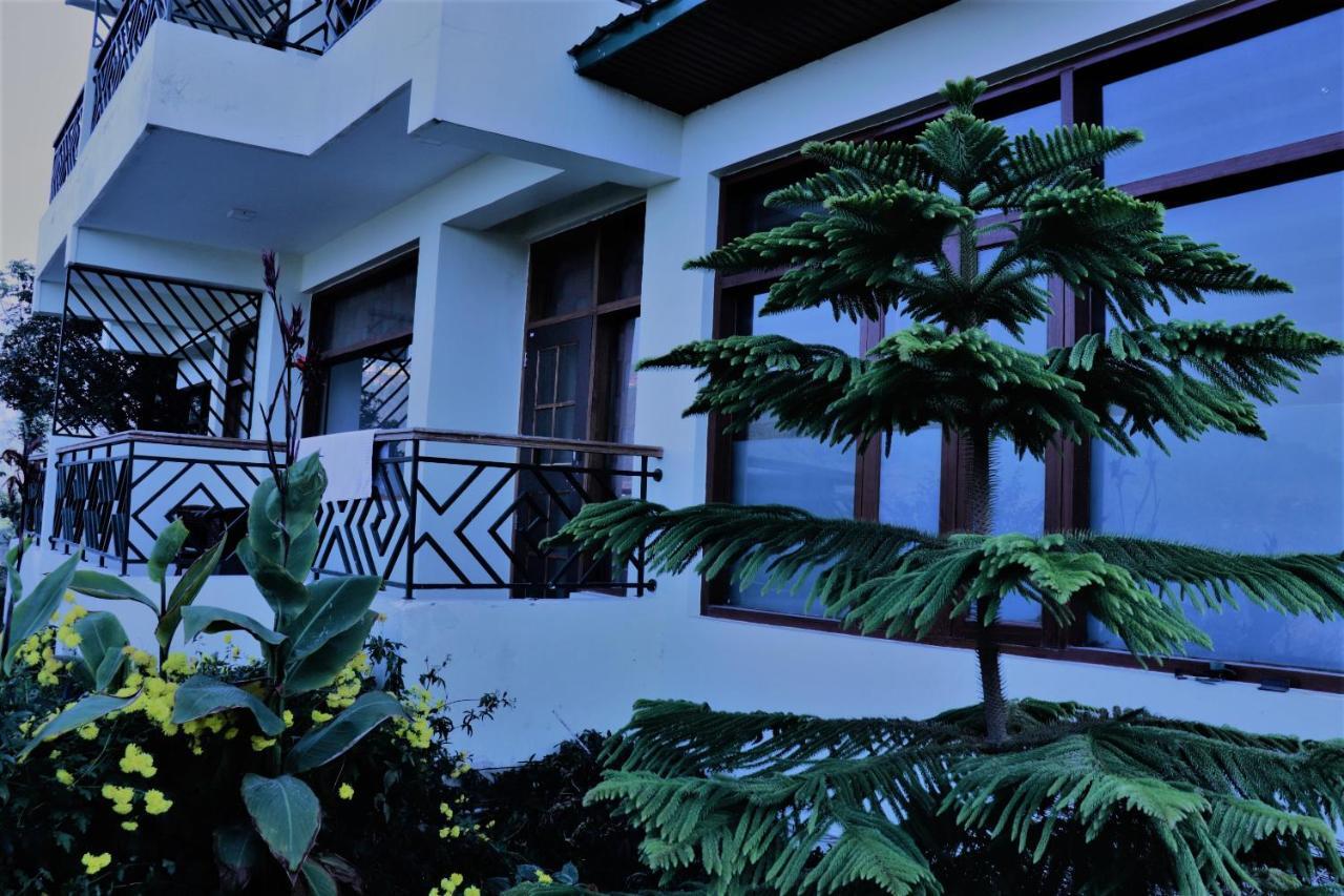 Wildleaf Kasauli Valley Homz Bed & Breakfast Exterior foto